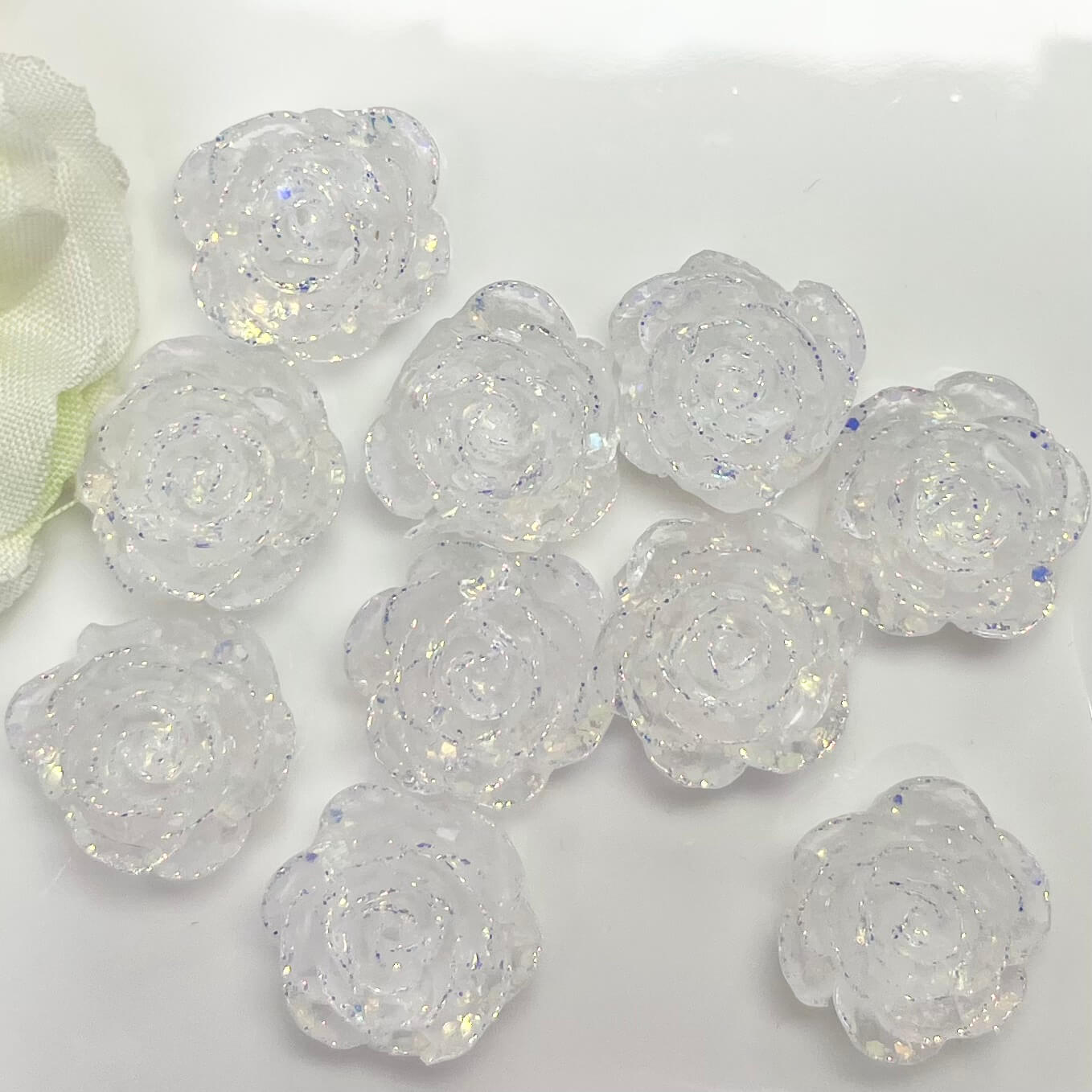 ♥【4.24新作】♥A1114 色が触れ合うやさしい花 夜光ソフトフラワーが DIYパーツ用 約13mm 6色