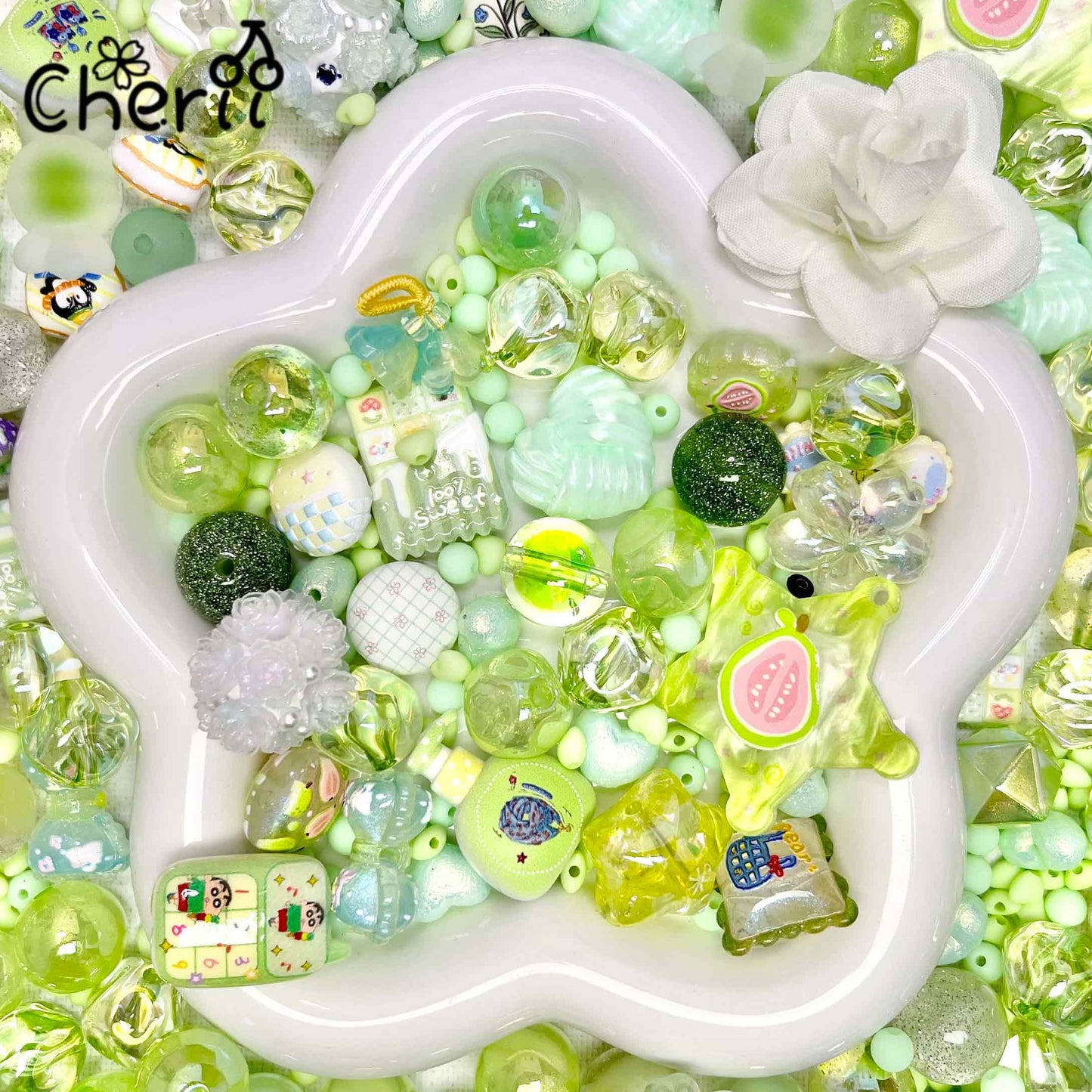 ♥【3.19新作】♥A1012 若葉を集めた春の箱 夜光 ストラップ用アクリルビーズミックス