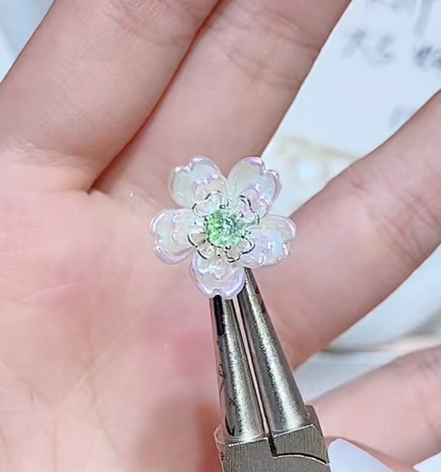 ♥【6.19新作】♥A1246 ジルコニア花座ピン花芯ピンDIYフラワーピン