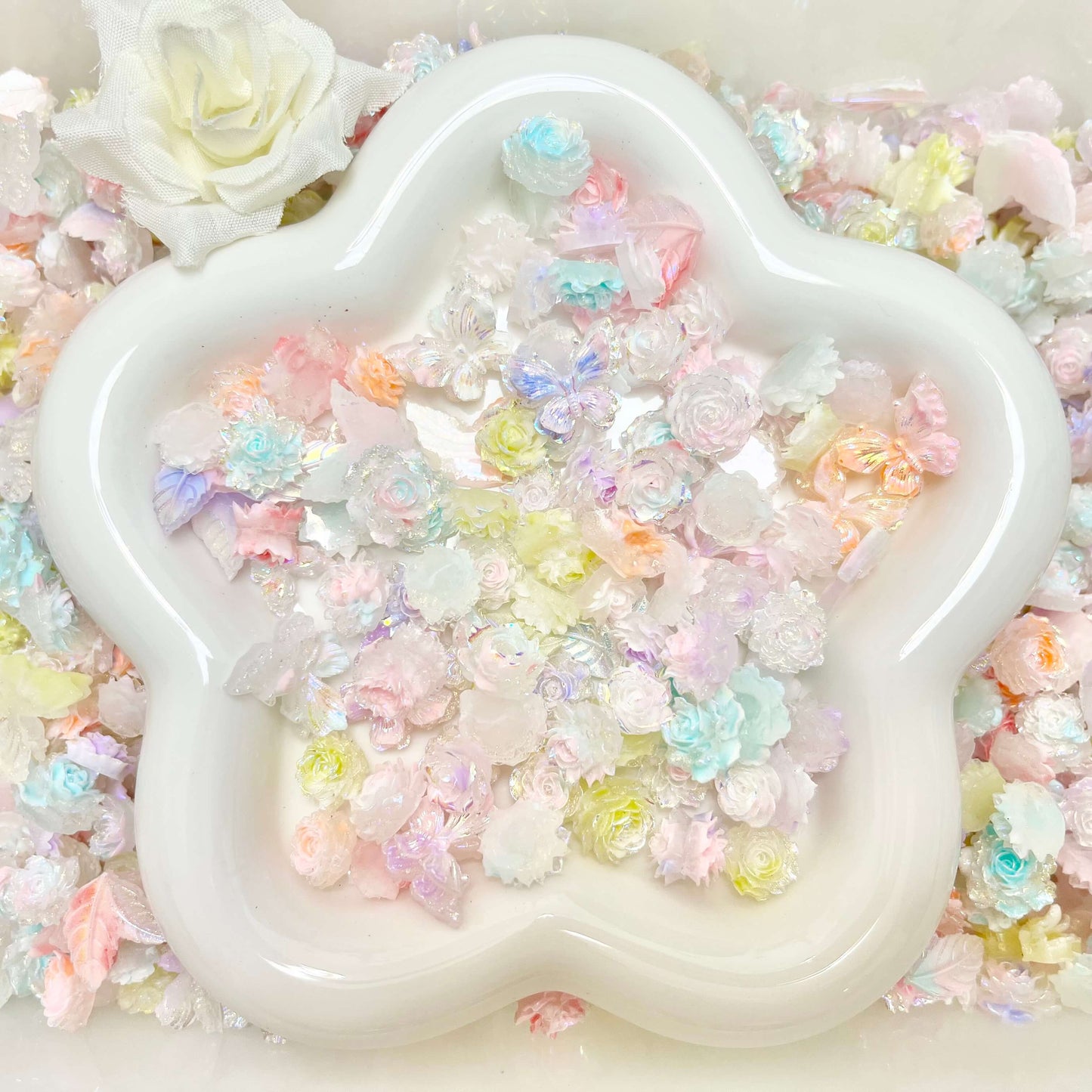 ♥【6.11新作】♥A1238 色を売る店 夜光 ソフト蝶々バラ ミックス